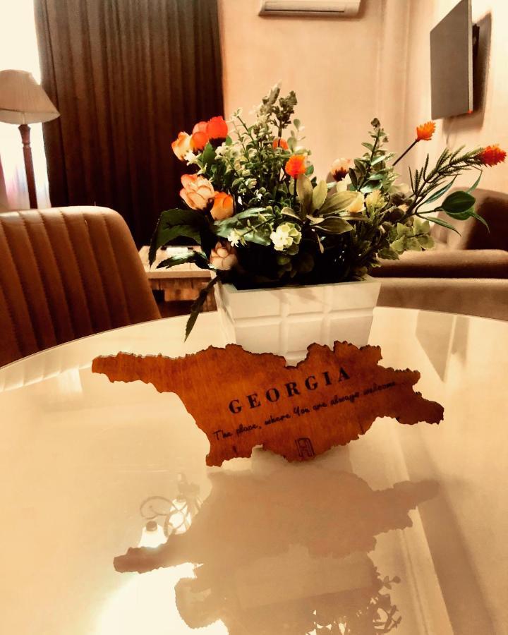 Mg Apartments In Тбілісі Екстер'єр фото