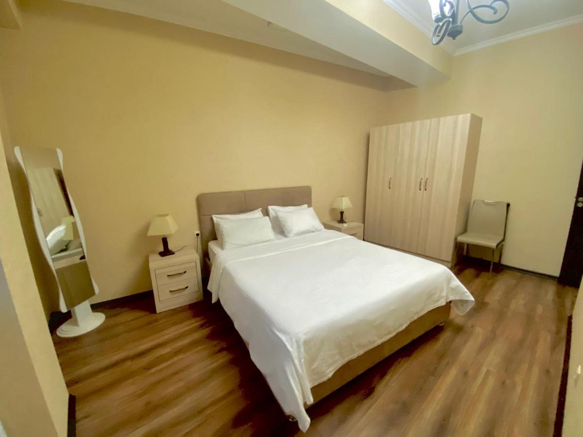 Mg Apartments In Тбілісі Екстер'єр фото