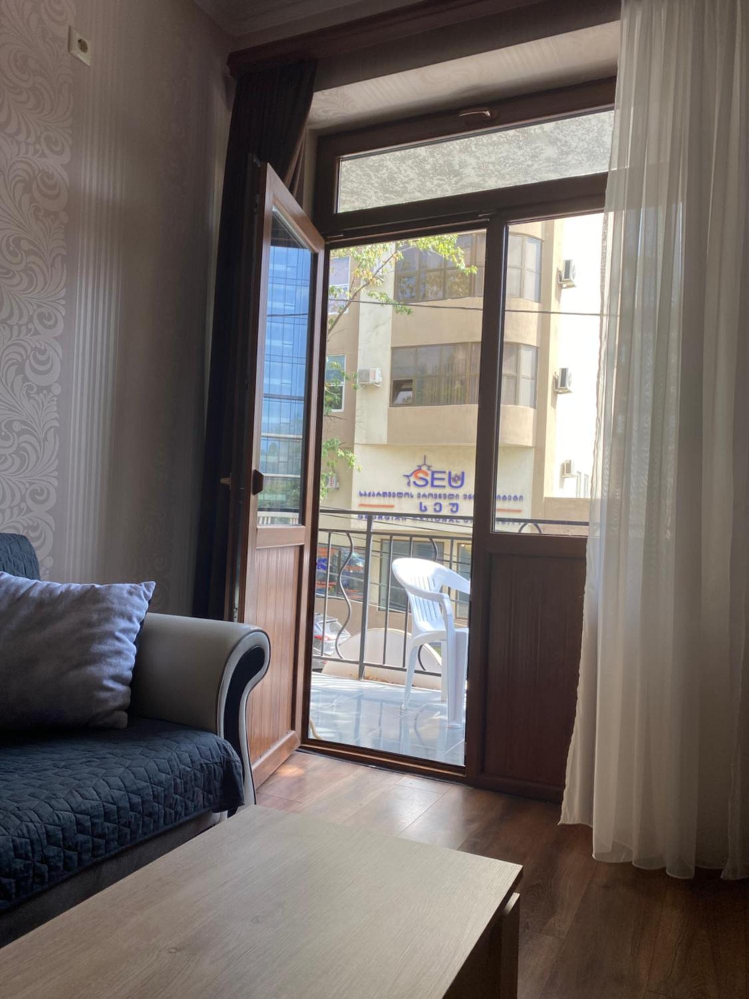 Mg Apartments In Тбілісі Екстер'єр фото