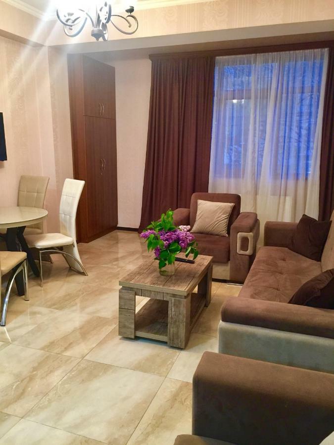 Mg Apartments In Тбілісі Екстер'єр фото